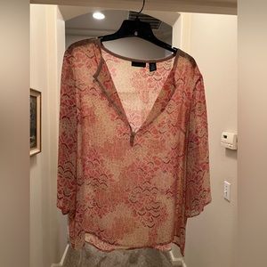 Apostrophe print top size XL.